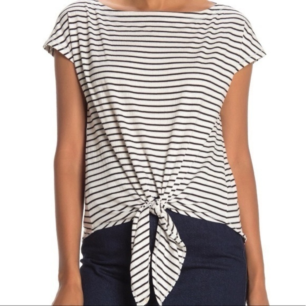 Max Studio Striped navy blue and White Tie-Front capped  sleeve Top Size medium